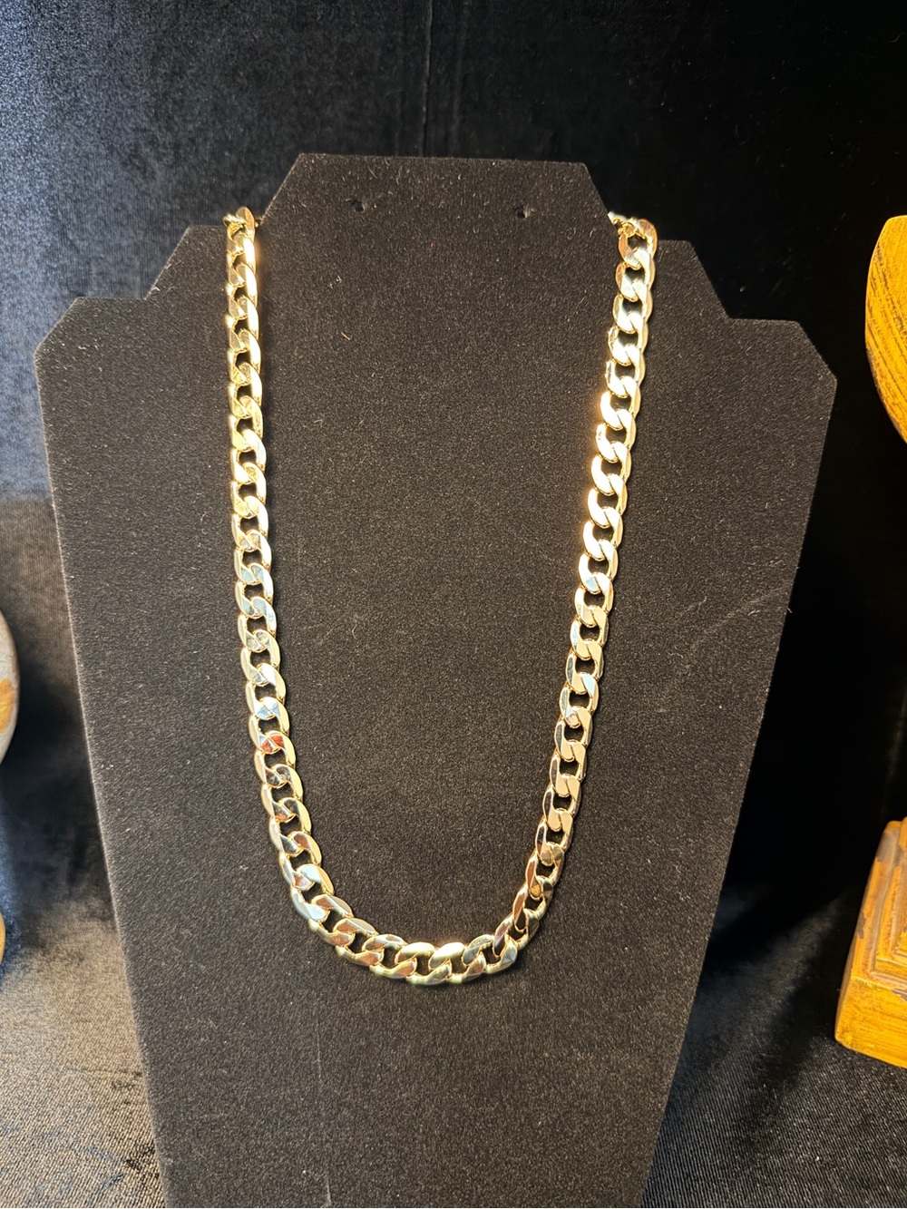 Beautiful Cuban 14k Gold stamped 20in 9MM Chain. It’s a Big Boy! BRAND NEW
